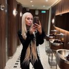 Вика , 8 977 120-58-02 Вика , 21 лет